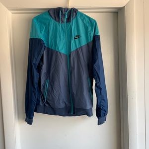Nike windbreaker